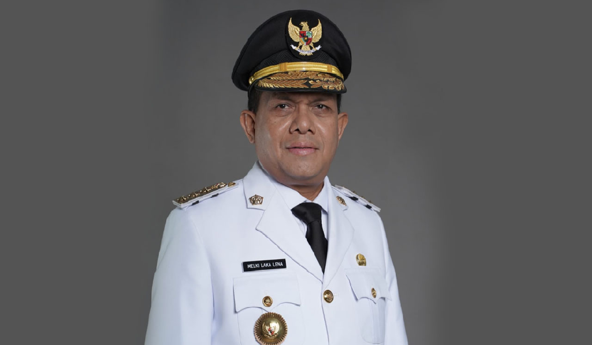 Emanuel Melkiades Laka Lena, S.Si., Apt - 
Gubernur Nusa Tenggara Timur (NTT)