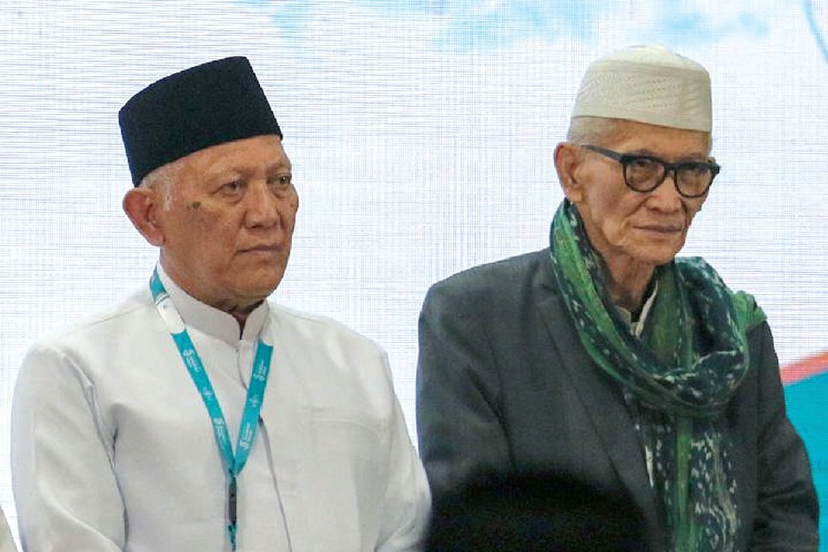 Duet Kiai Mifta dan Gus Kikin Kembali ke Supremasi Syuriyah